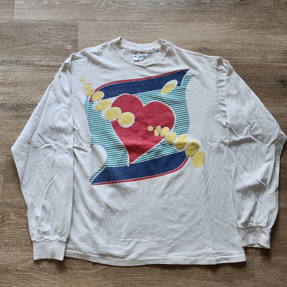 90s Abstract Heart Art Long Sleeve Tshirt